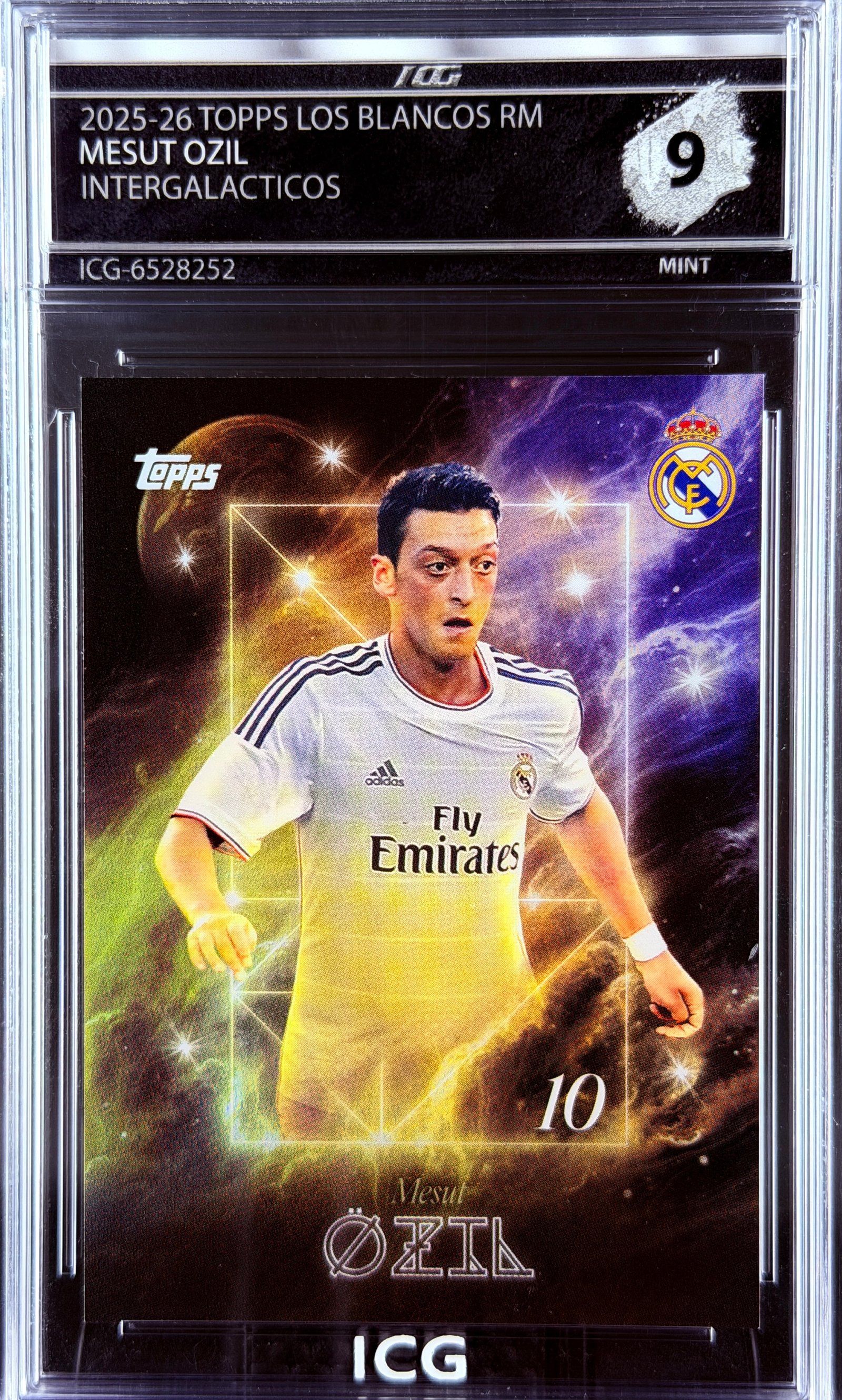 MESUT OZIL · 2025-26 TOPPS LOS BLANCOS RM · INTERGALACTICOS