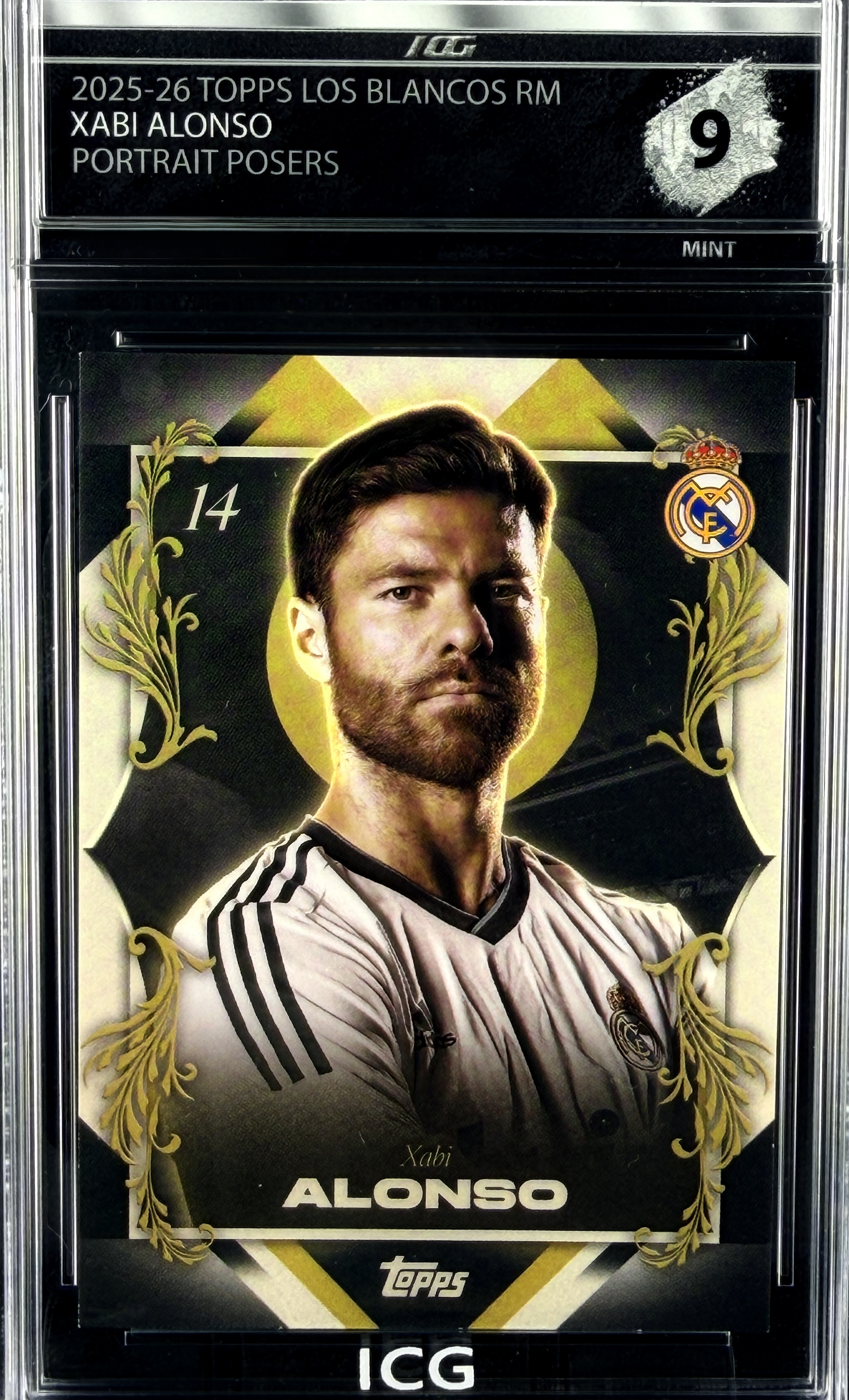 XABI ALONSO · 2025-26 TOPPS LOS BLANCOS RM · PORTRAIT POSERS
