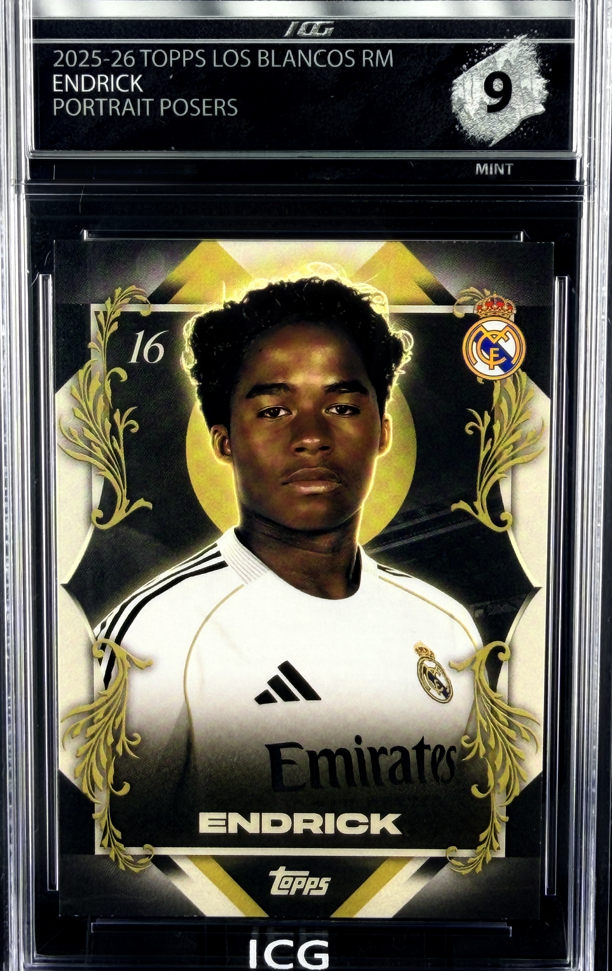 ENDRICK · 2025-26 TOPPS LOS BLANCOS RM · PORTRAIT POSERS